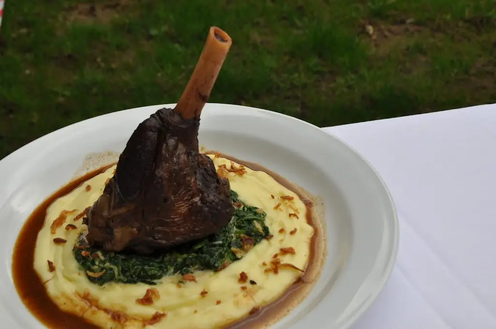 Zámecká restaurace Lysice_Lysice_slider_image_3