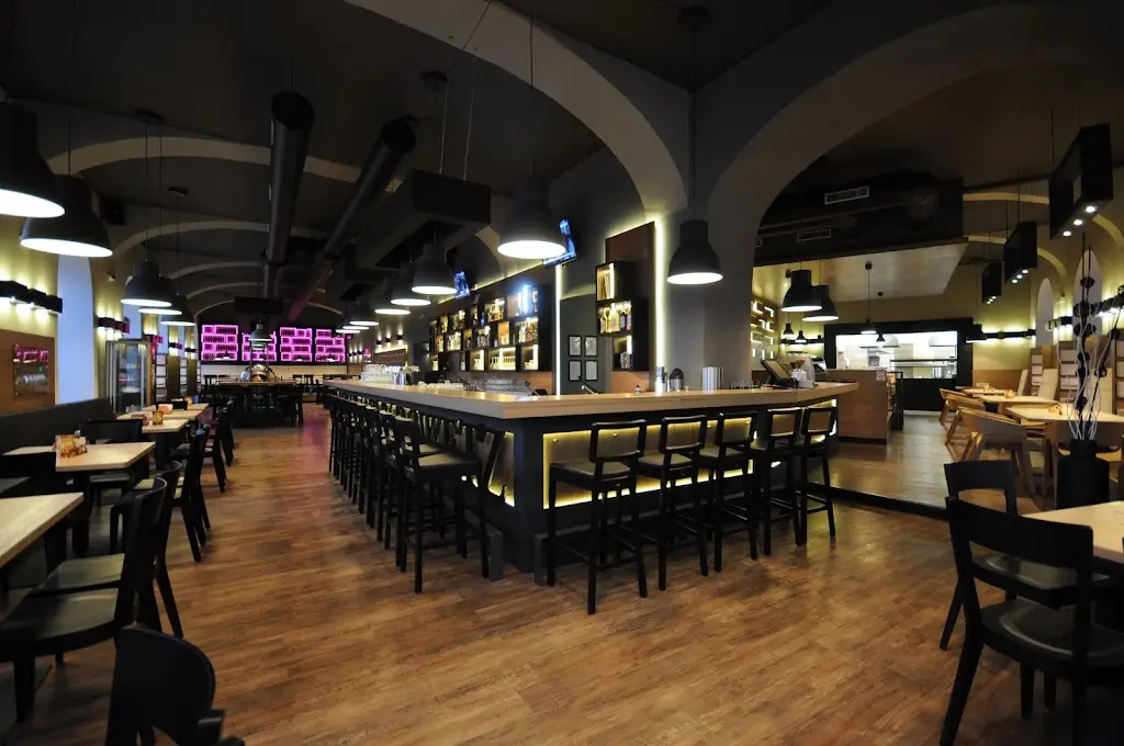 RESTAURANT&PUB PADOWETZ Pilsner Urquell_Město Brno_slider_image_1