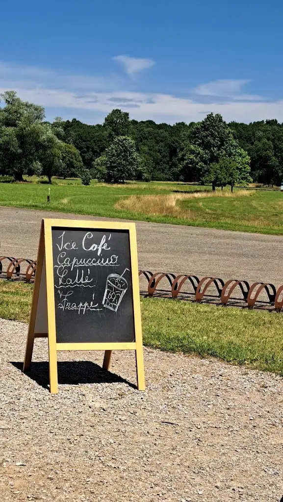 P Z'_Občerstvení - Na Slovanském Hradišti_Mikulčice_review