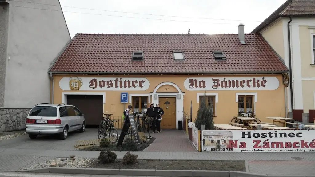 Hostinec na Zámecké restaurant in Milotice