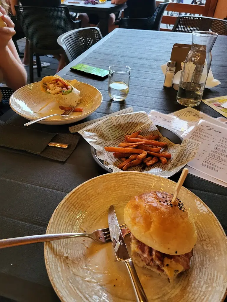 Mateusz Dziedzic_KT Bistro & Restaurant_Modřice_recensione