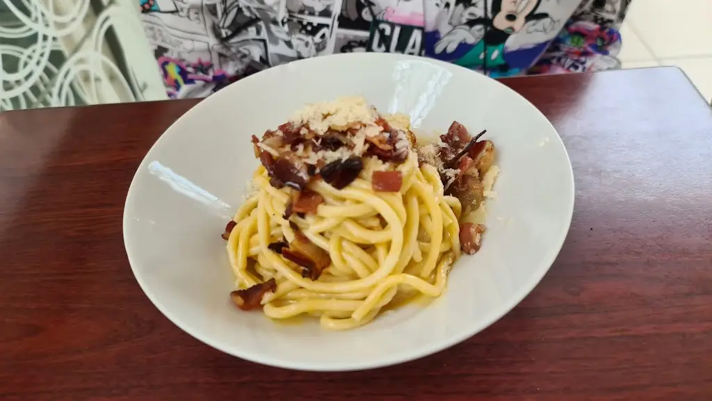 Tomáš Luzar_SPAGHETTI PARMIGIANO_Modřice_review