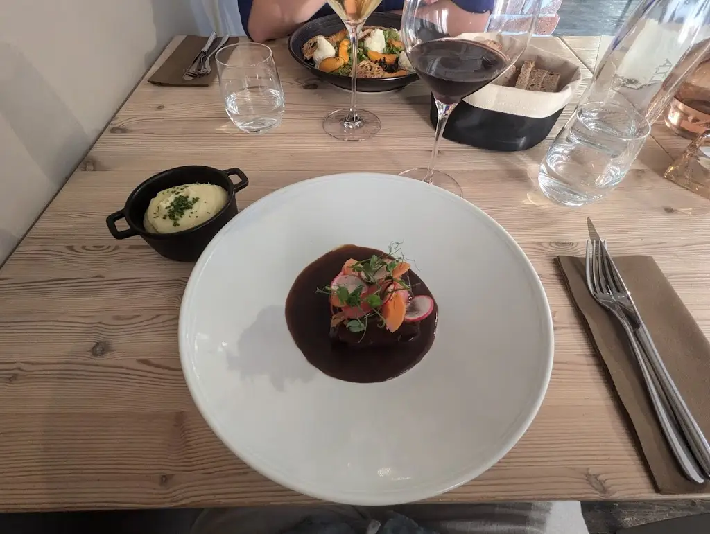 Joachim Andersson_Hotel Tanzberg_Mikulov_review