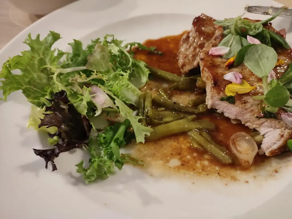 W W_Marcel Ihnačák Restaurant_Mikulov_review