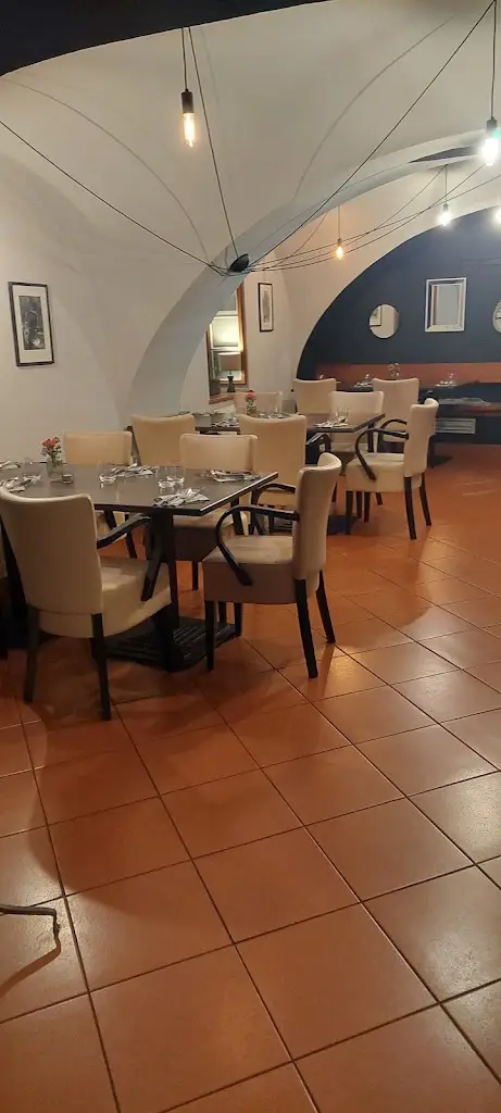 Marcel Ihnačák Restaurant_Mikulov_slider_image_3