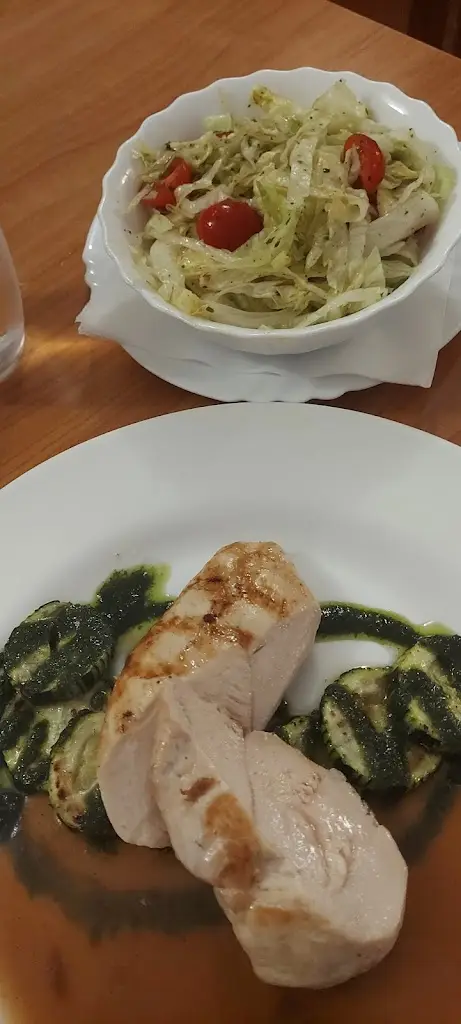 Enrico Palazzo_RESTAURACE MIKULOV - Pod radnicí_Mikulov_review