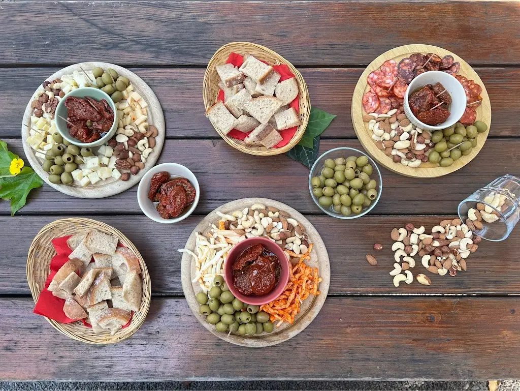 Pivnice U devatero řemesel_Mikulov_slider_image_3