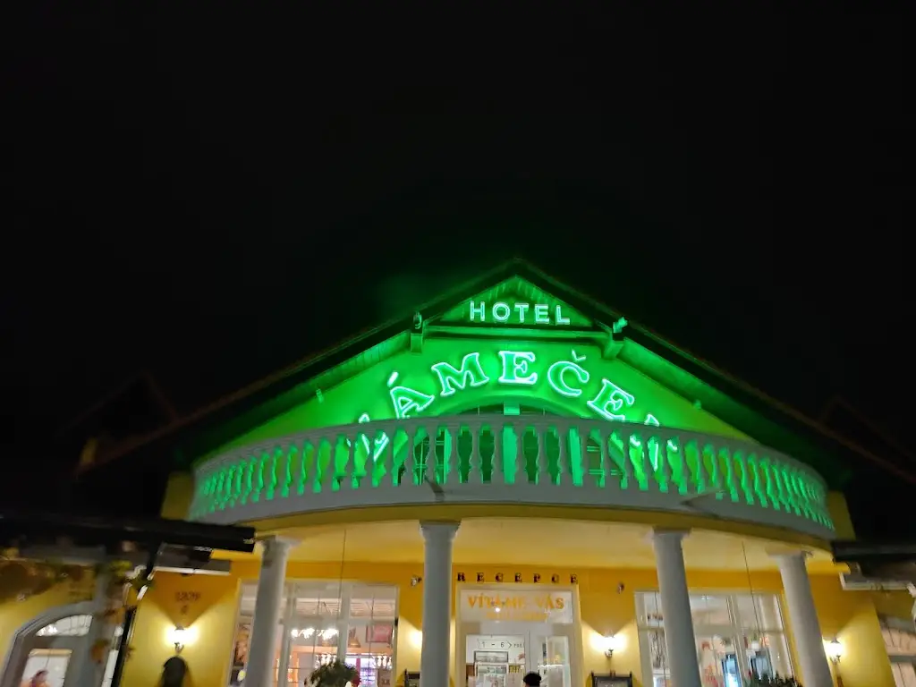 Restaurant Zámeček ristorante a Mikulov