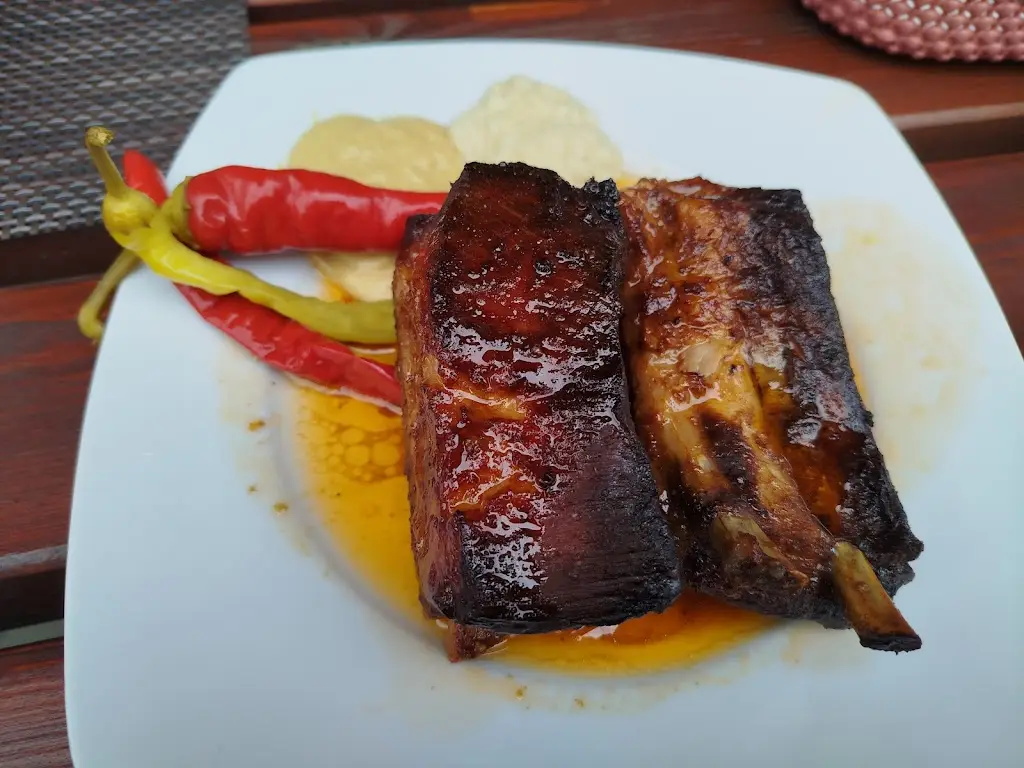 Marta Jurkovicova_Restaurace U Sečkářů_Moravská Nová Ves_review