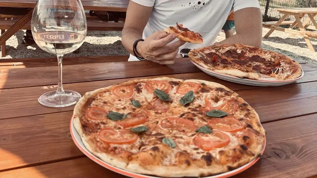 Pavlína Boxanová_Pizza La Donada_Moravská Nová Ves_review