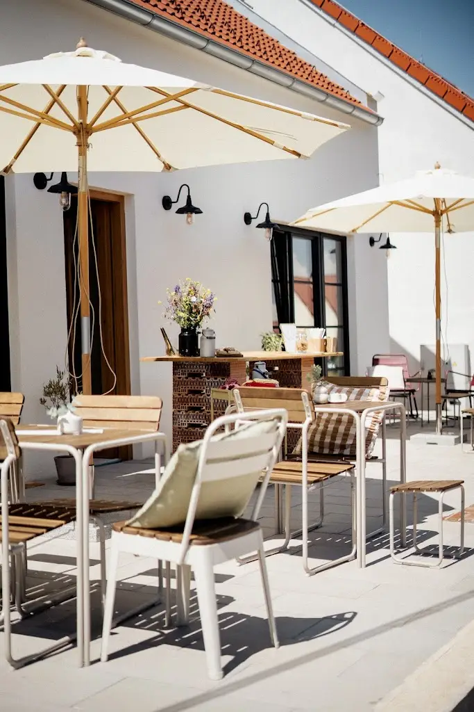 Mlékárna Kafe_Moravská Nová Ves_slider_image_1