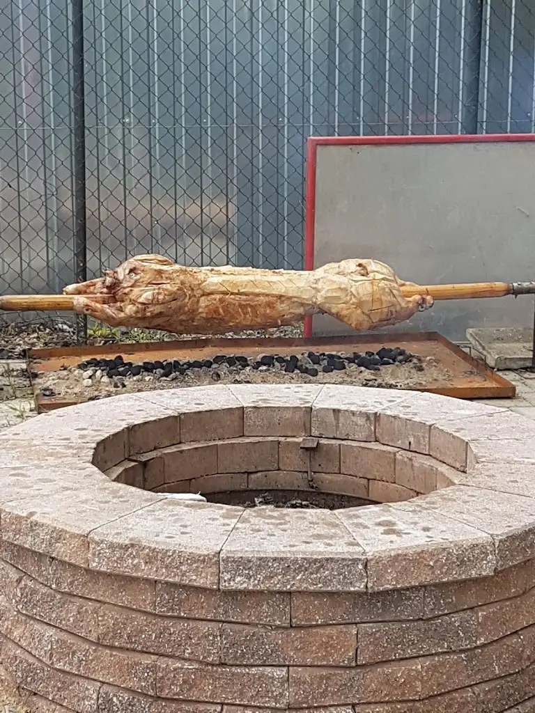 Na hřišti ristorante a Mokrá Hora