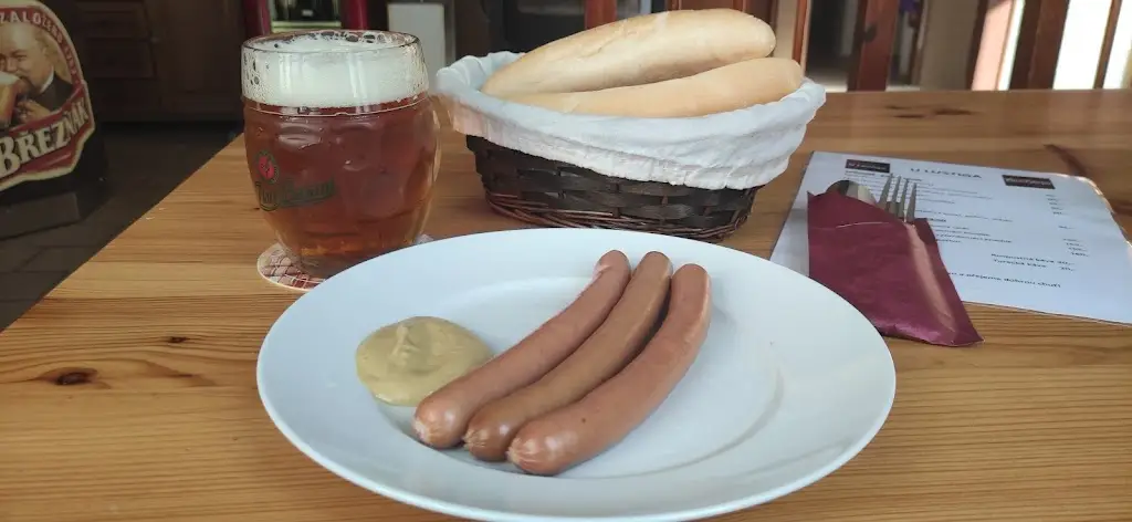 Milan Thorn_Hospůdka u Lustiga_Moravský Krumlov_review