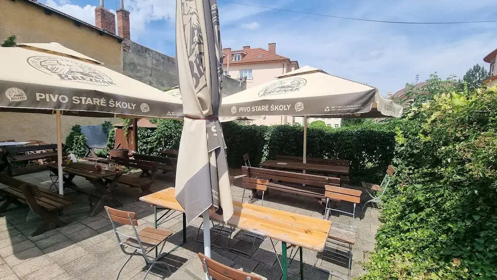 Hospůdka u Lustiga restaurant in Moravský Krumlov