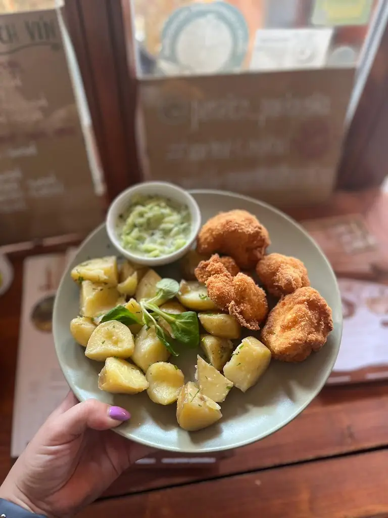 Restaurace a Penzion Pastouška_Moravský Krumlov_slider_image_2