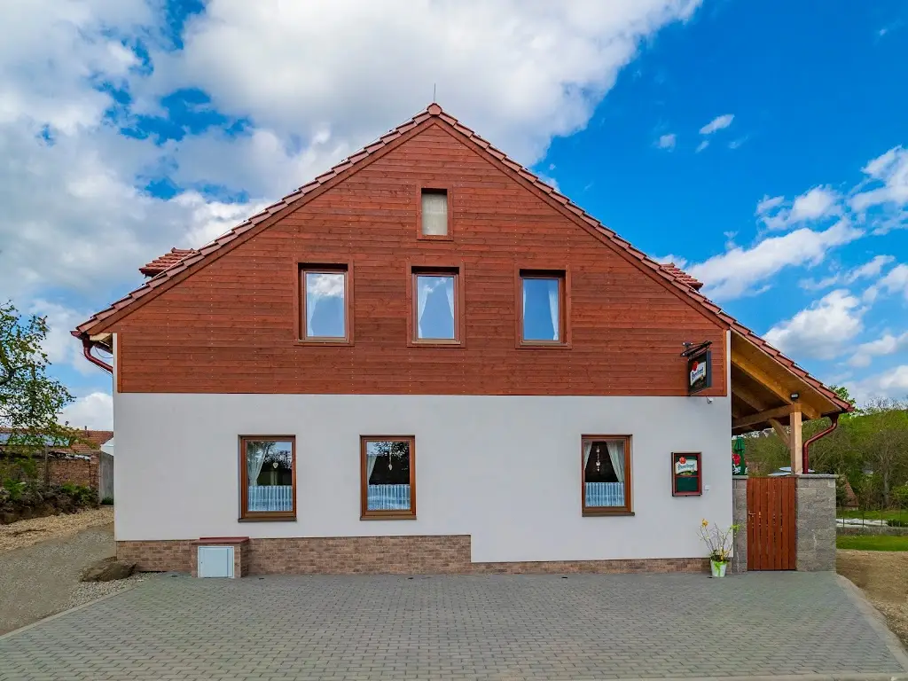 Restaurace a Penzion Pastouška_Moravský Krumlov_slider_image_3