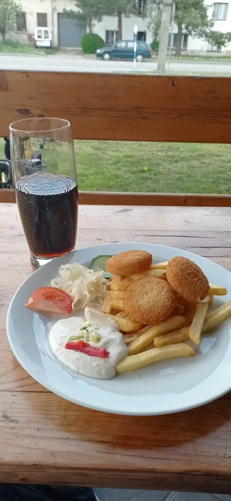 Pohostinství u mostu_Nosislav_slider_image_3