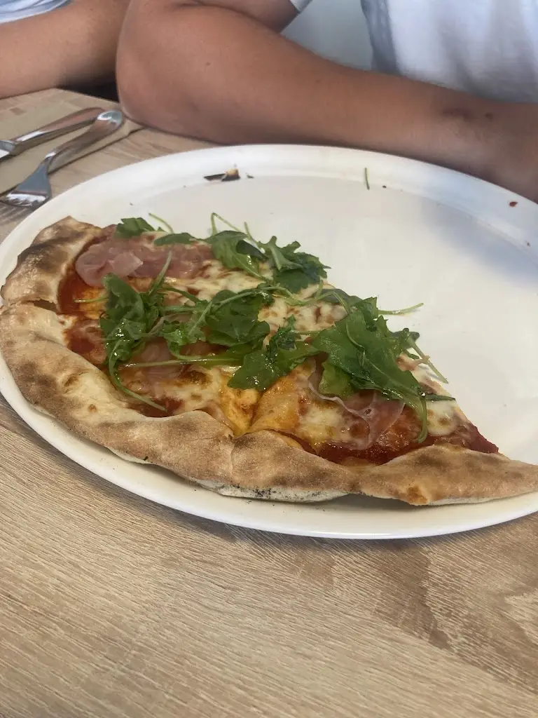 BilBolaget Karlskrona AB_ALTRO PIZZA & BISTRO MUTĚNICE_Mutěnice_review