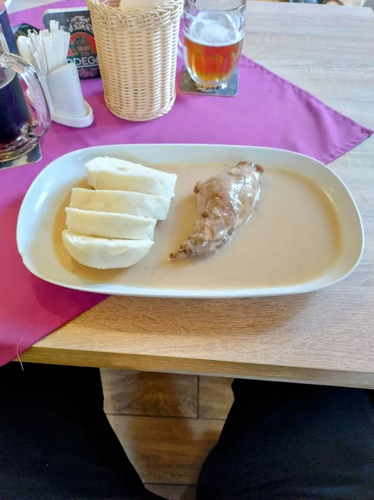 Martin Hanacik_Restaurace Mutěnka_Mutěnice_review