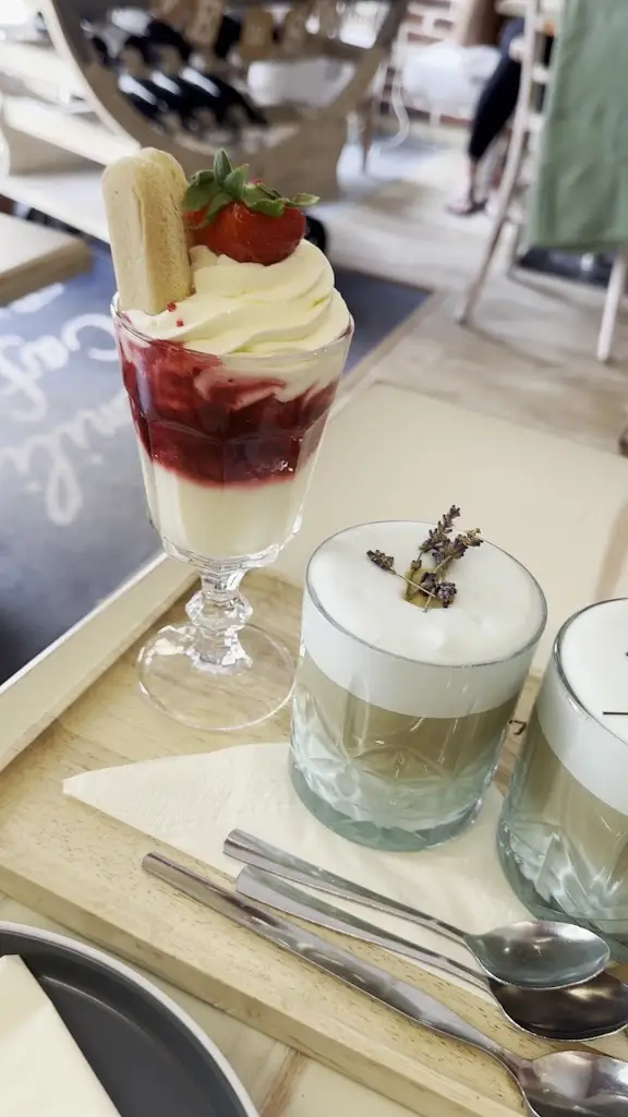 La Familia Café_Okres Znojmo_slider_image_2