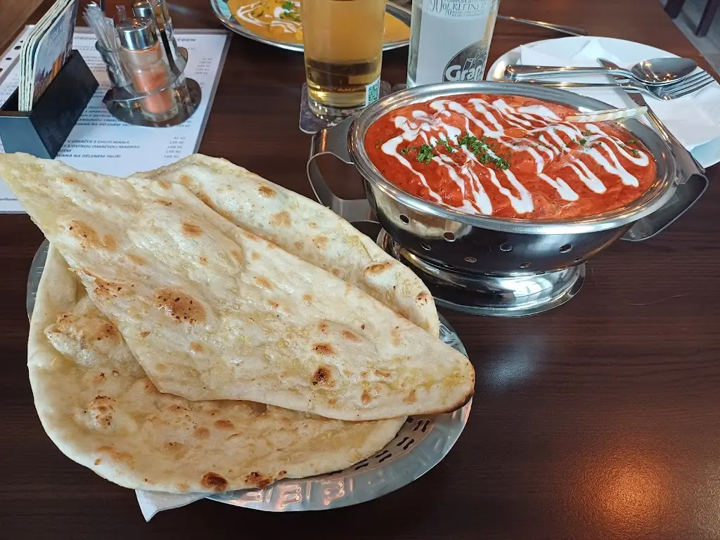 Nepálská a Indická Restaurace Manaslu_Okres Vyškov_slider_image_3