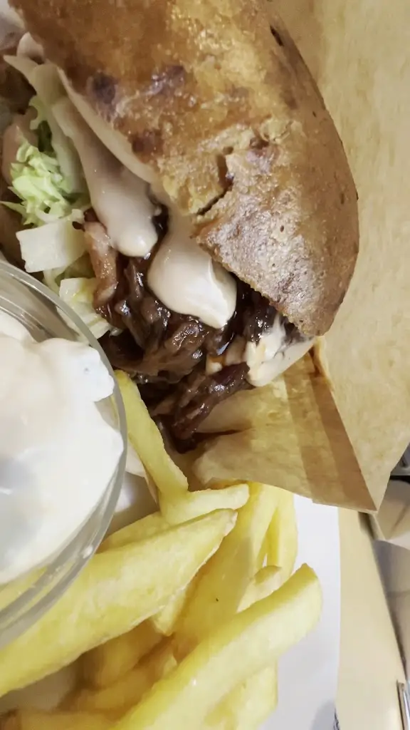 Restaurace Naše Farma_České Budějovice_slider_image_2