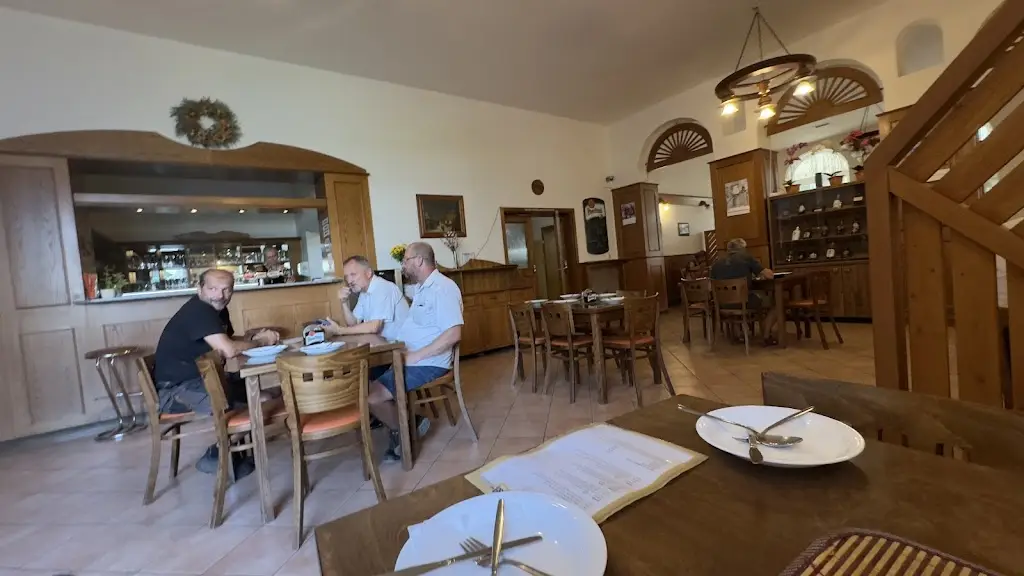 Restaurace Kojál_Okres Vyškov_slider_image_3