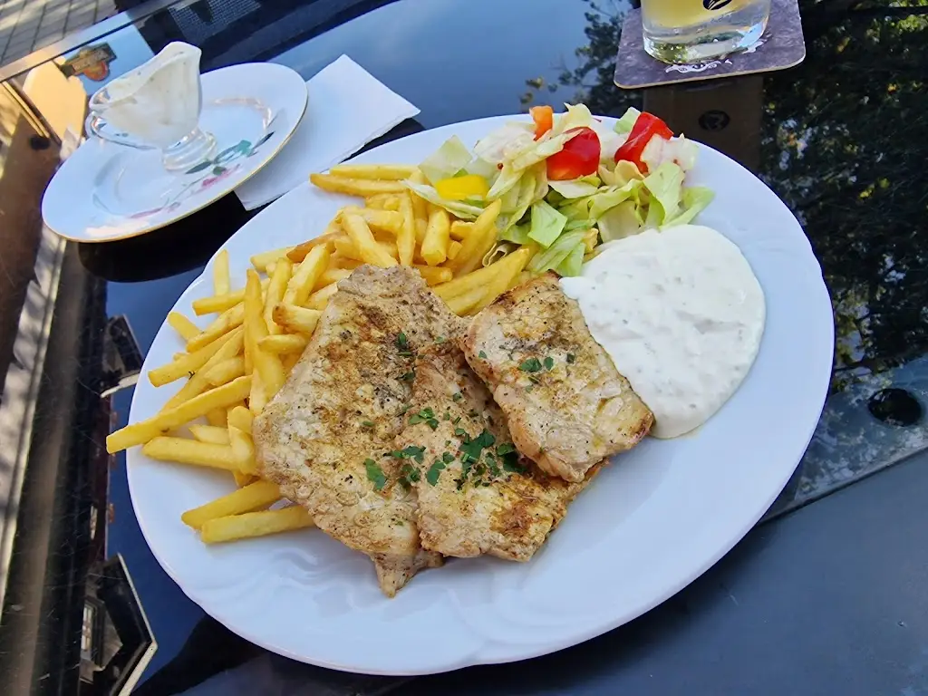 Hostinec Staré časy_Ostrov u Macochy_slider_image_2