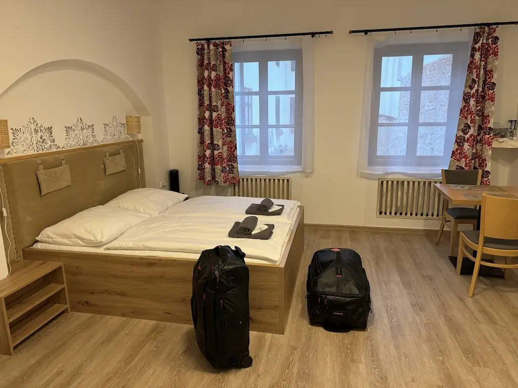 Lisa Weekes_Minipivovar Krajinská 27_České Budějovice_review