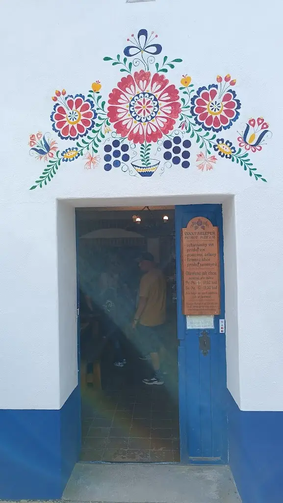 acert Sochor_Petrov Plže - sklep 10_Petrov_review