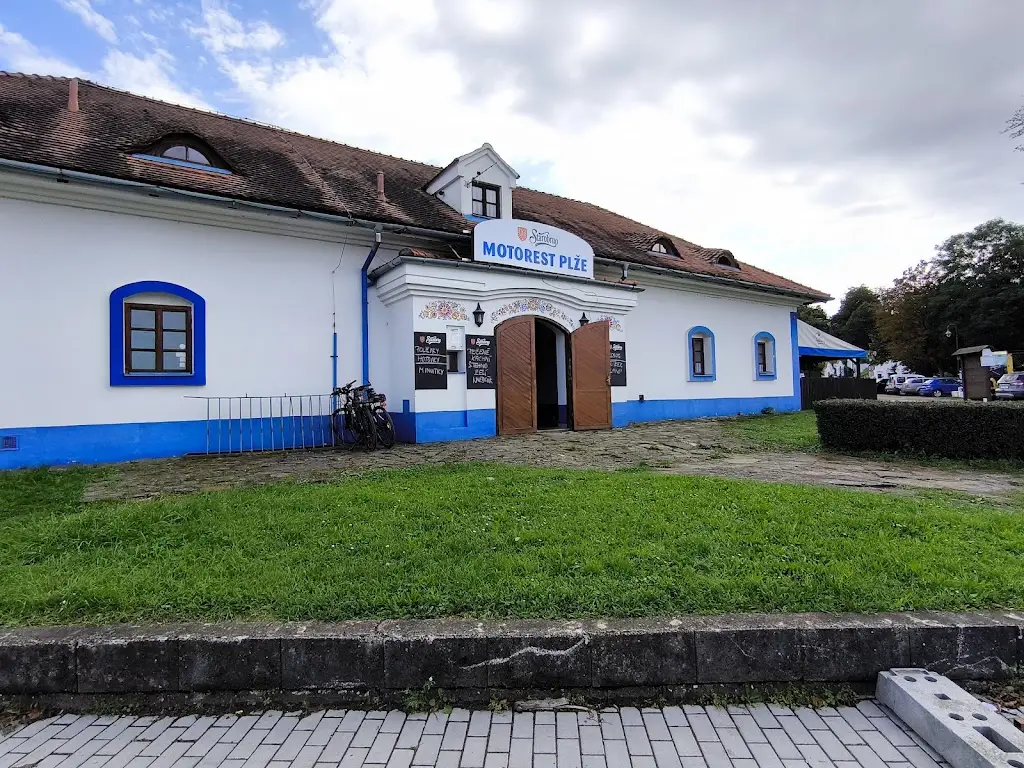 Miroslava P_Motorest Plže_Petrov_review