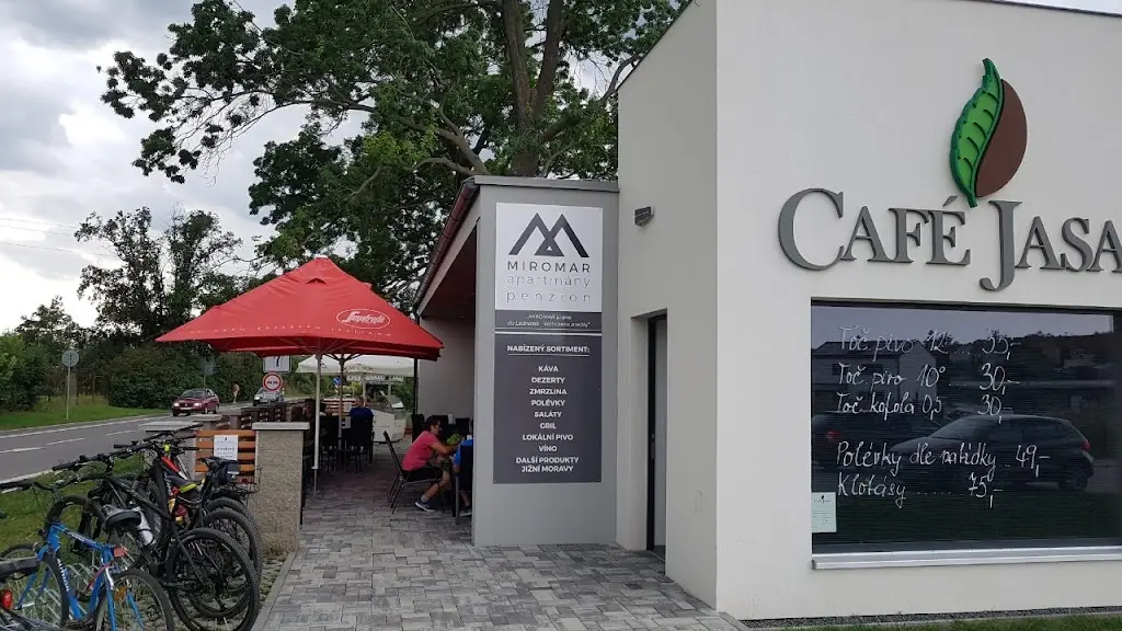 Café Jasan - Miromar ristorante a Podivín