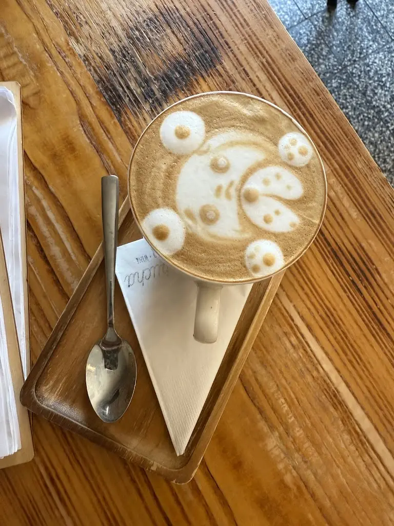 Austeja Zaura_Barbucha bistro_Pohořelice_recensione