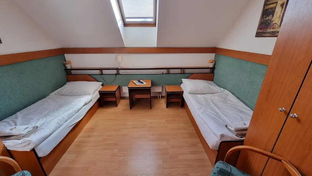 Hotel Le Café_Pohořelice_slider_image_1