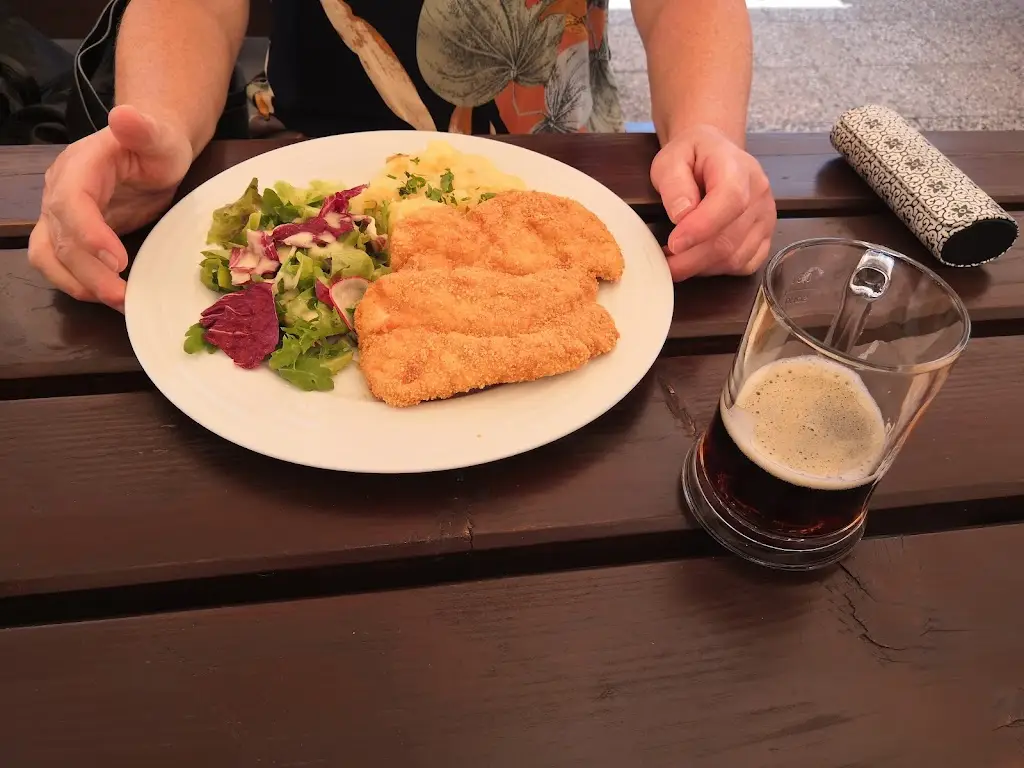 Restaurace Adélka_Pustiměř_slider_image_3