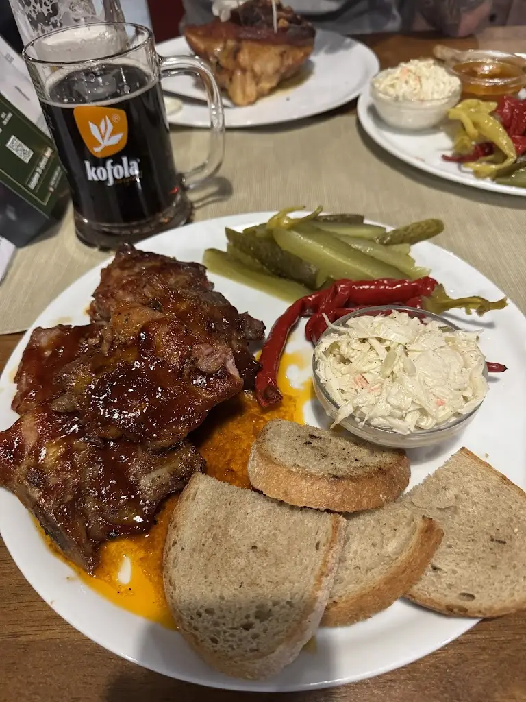 Patro Pub_Předklášteří_slider_image_3