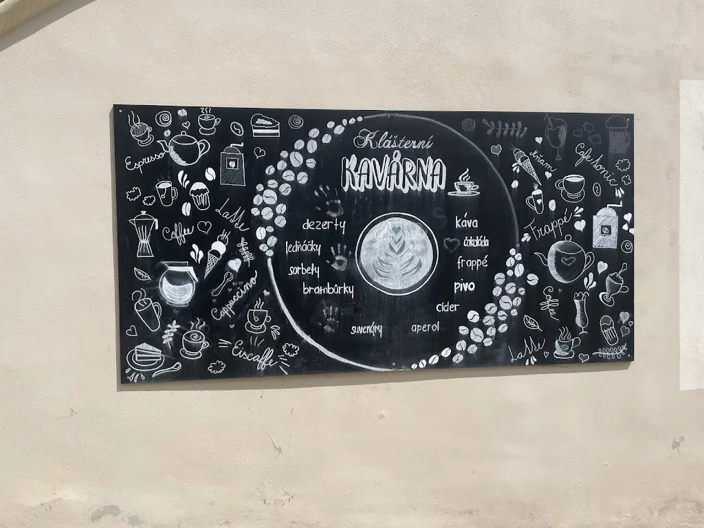 Zbyněk Jaroš_Klášterní kavárna Porta Coeli_Předklášteří_review