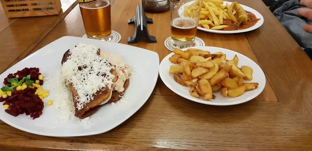 Adrian Rosinec_Restaurace Sklep_Předklášteří_recensione