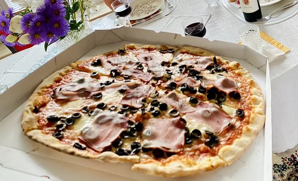 Plutto Pizza_Předklášteří_slider_image_1