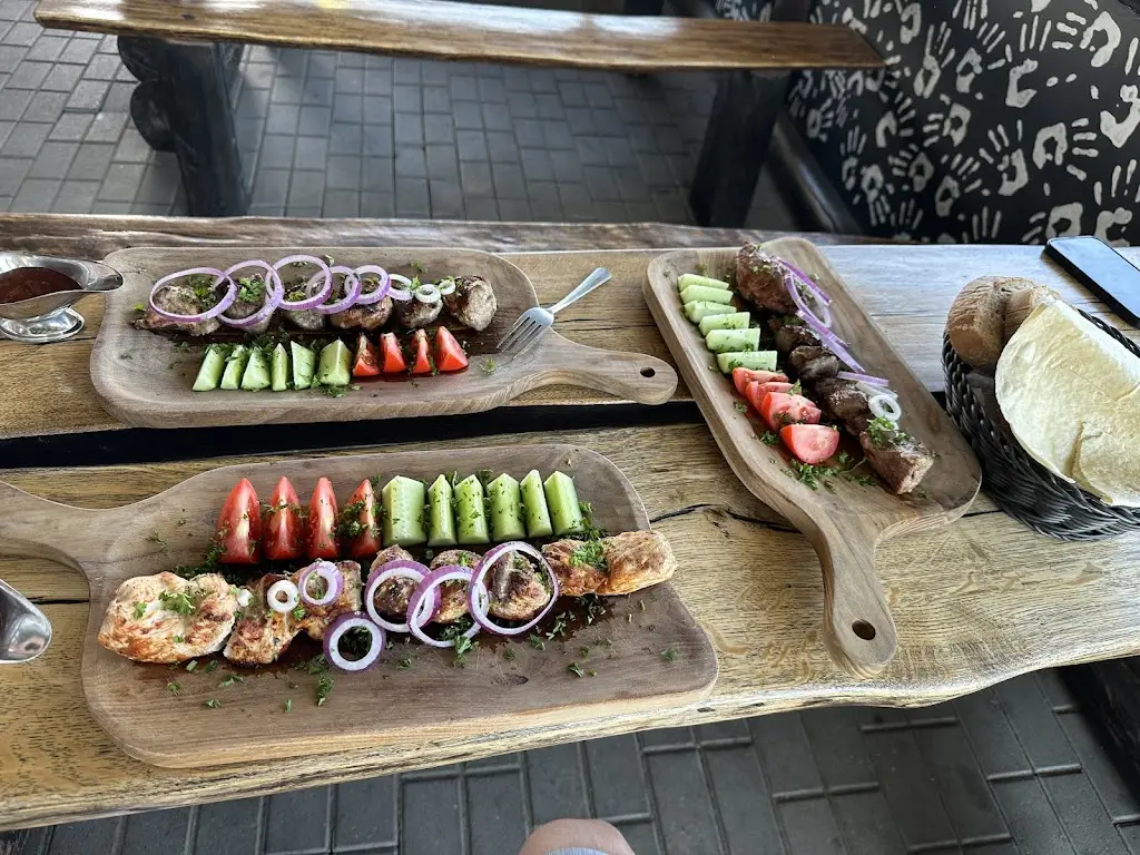 Tomáš Janeček_Mister Šašlyk_Rajhrad_review