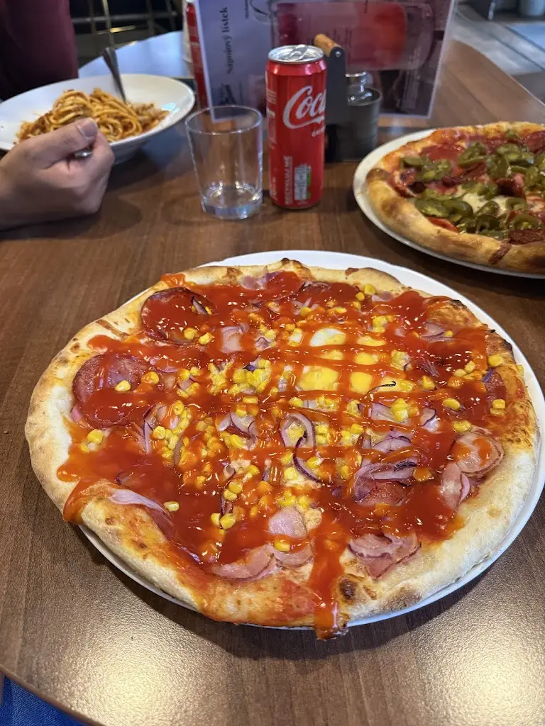Pezzey_Pizzeria Al Capone Rajhrad_Rajhrad_review
