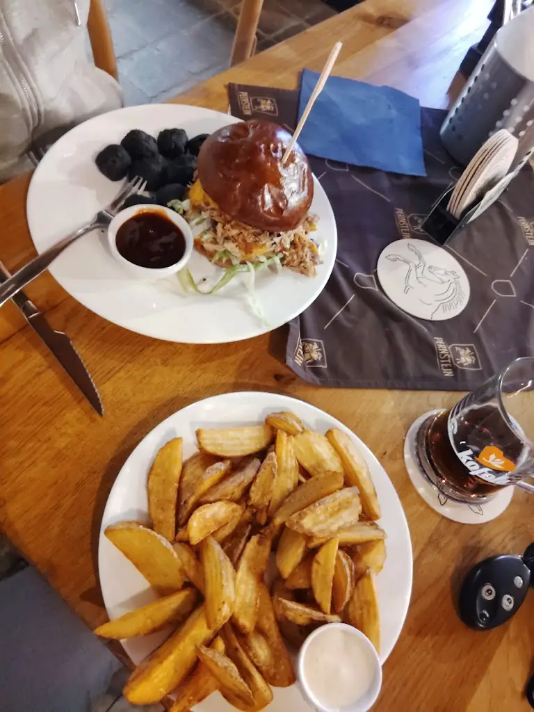 Pleasure PUB_Rajhrad_slider_image_2