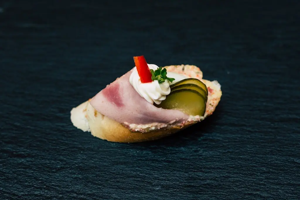 Výroba Lahůdek Eva Burešová a syn_Rajhrad_slider_image_1