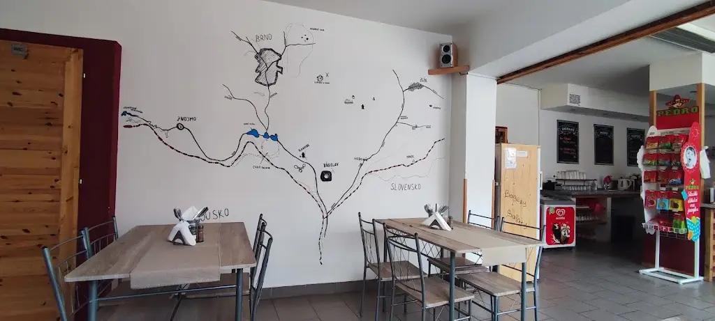 Bistro na náměstí_Rakvice_slider_image_3