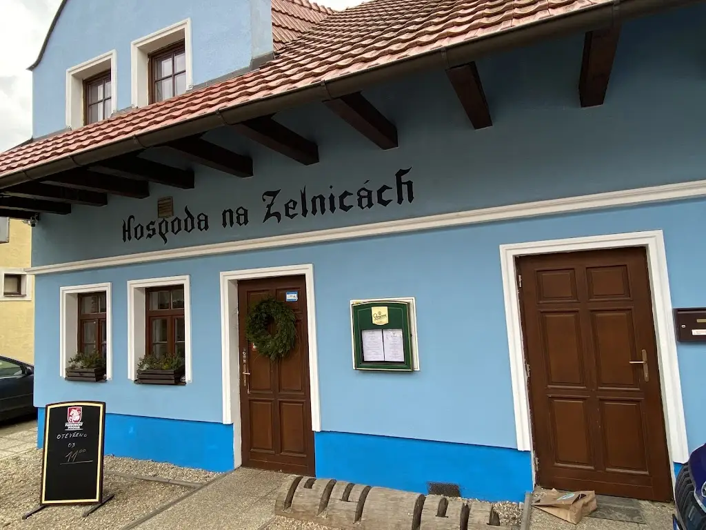 Penzion Na Zelnicách restaurant in Ratíškovice