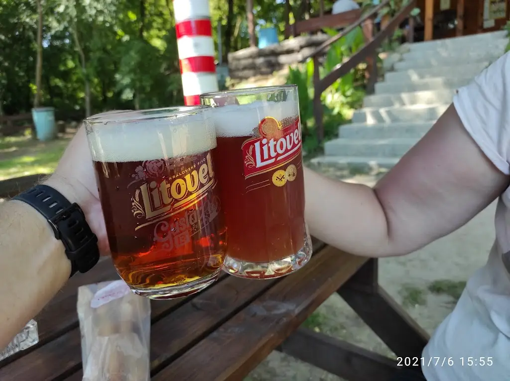 Ondřej Krist_Občerstvení přístaviště Rohatec Kolonie_Rohatec_review