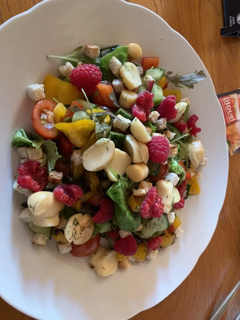 Tomáš Pasecký_U Gerasima_Rohatec_recensione