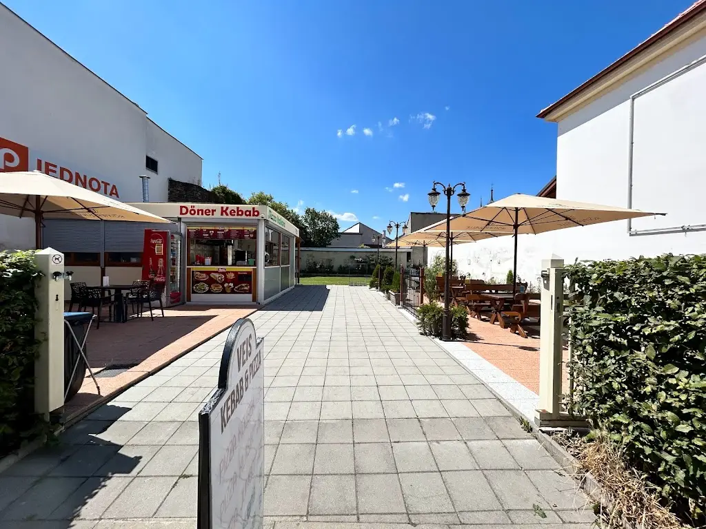 Kebab & Pizza Veis_Bechyně_slider_image_3