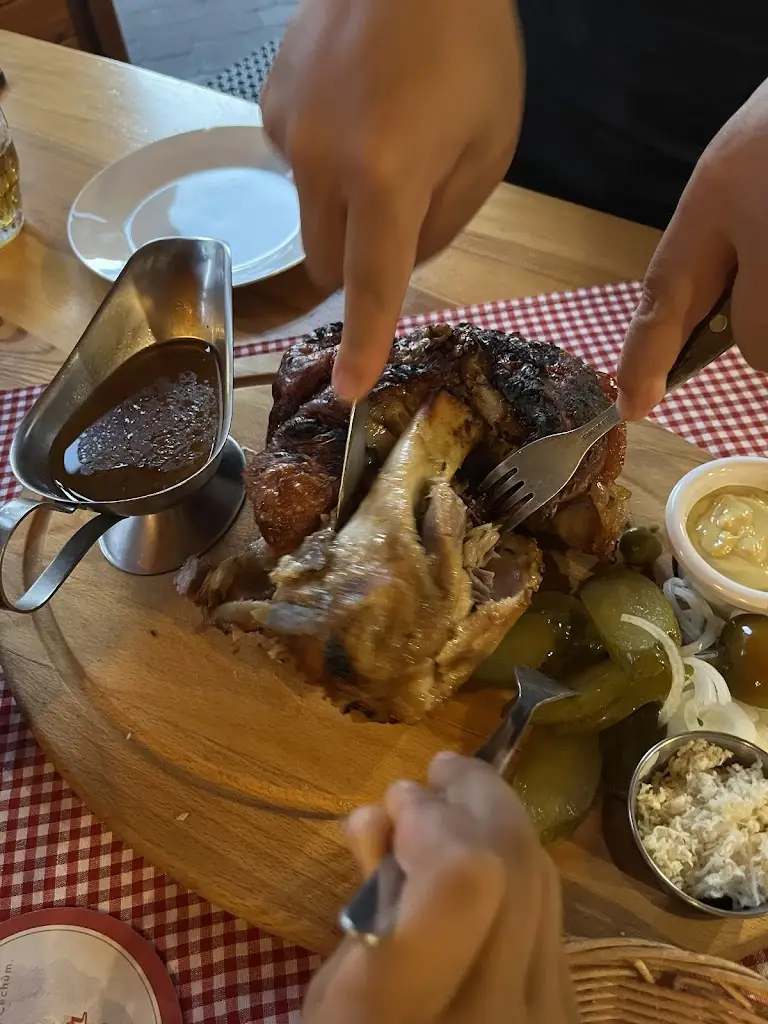 H D_Hostinec Na Zahrádce České Budějovice_České Budějovice_review