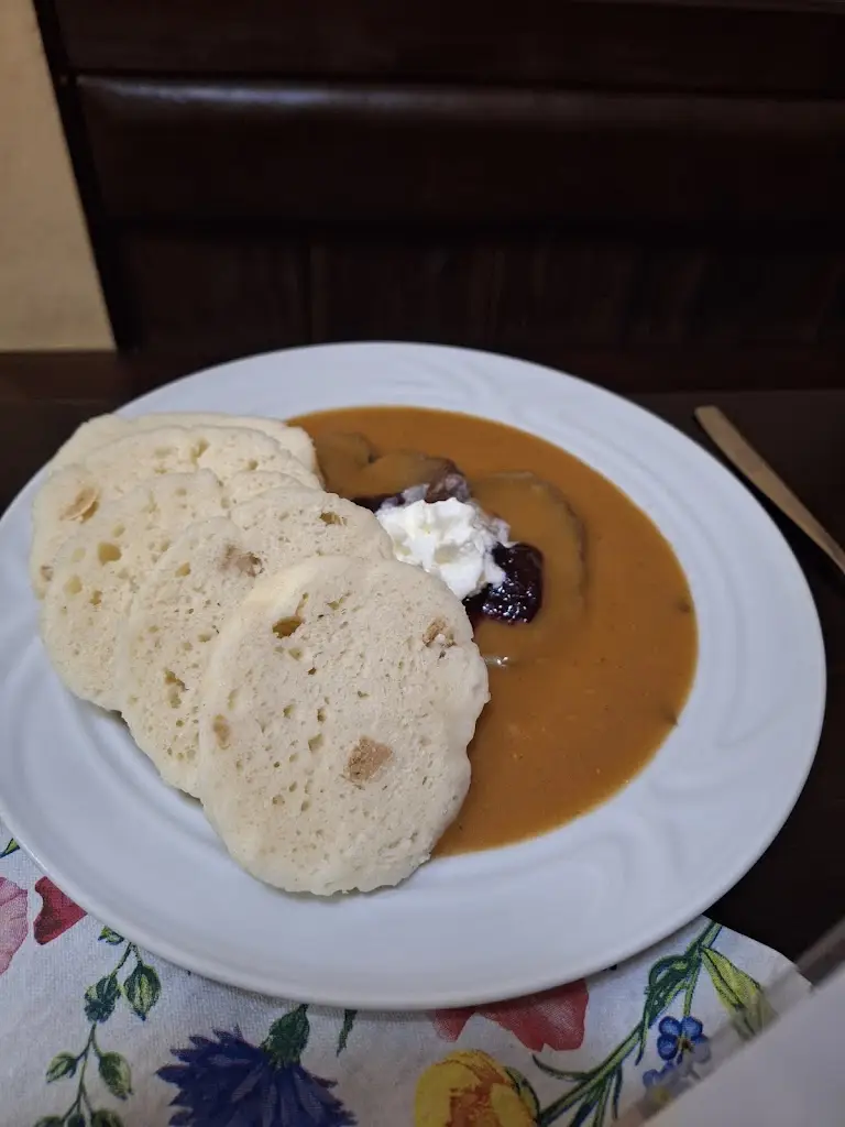 Rutius Lmets_Motorest Bonaparte_Rousínov_review